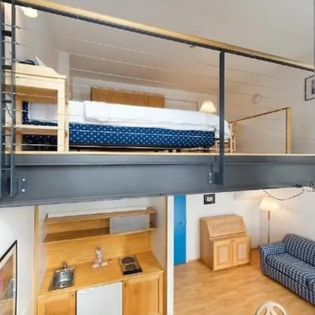 Skoone Old Town Loft