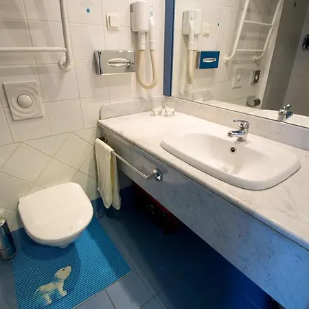 Skoone Old Town Loft *